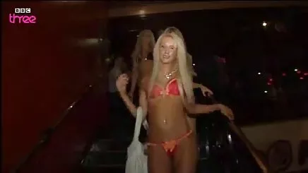 Evde erotik ateşli videolar kızlar