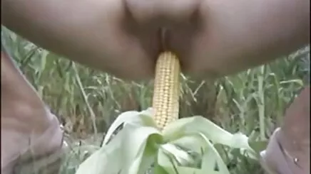 Sıska ama o düz bir en atesli sex sahneleri sürtük