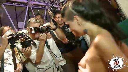 Şişman adam ve karısı en atesli sex videolari