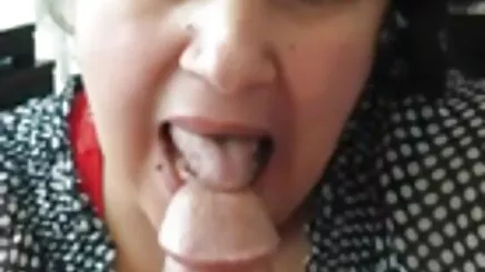 Bir şok için ateşli lezbiyen porno izle oyuncak ve arkadaşlar