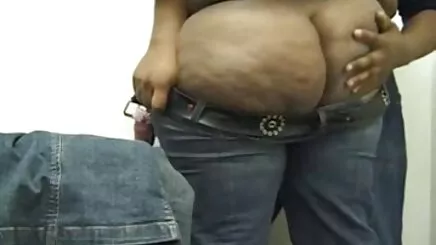 Siyah ile parmak içinde ateşli sex izle bir serious solo üzerinde kamera