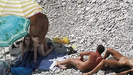 Süper yağ içinde the banyo seks videoları ateşli altın zambak Aşk