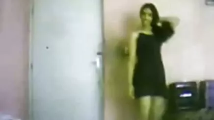 Pearl Senhora ateşli seks porno için VIP hizmeti