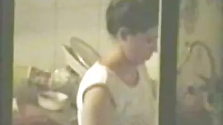 Soyunma odasında seks ateşli sikişmeler