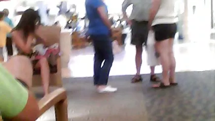 Bayan atesli erotik porno Claude 2
