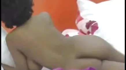Uzun boylu adam, sarışın ateşliseks